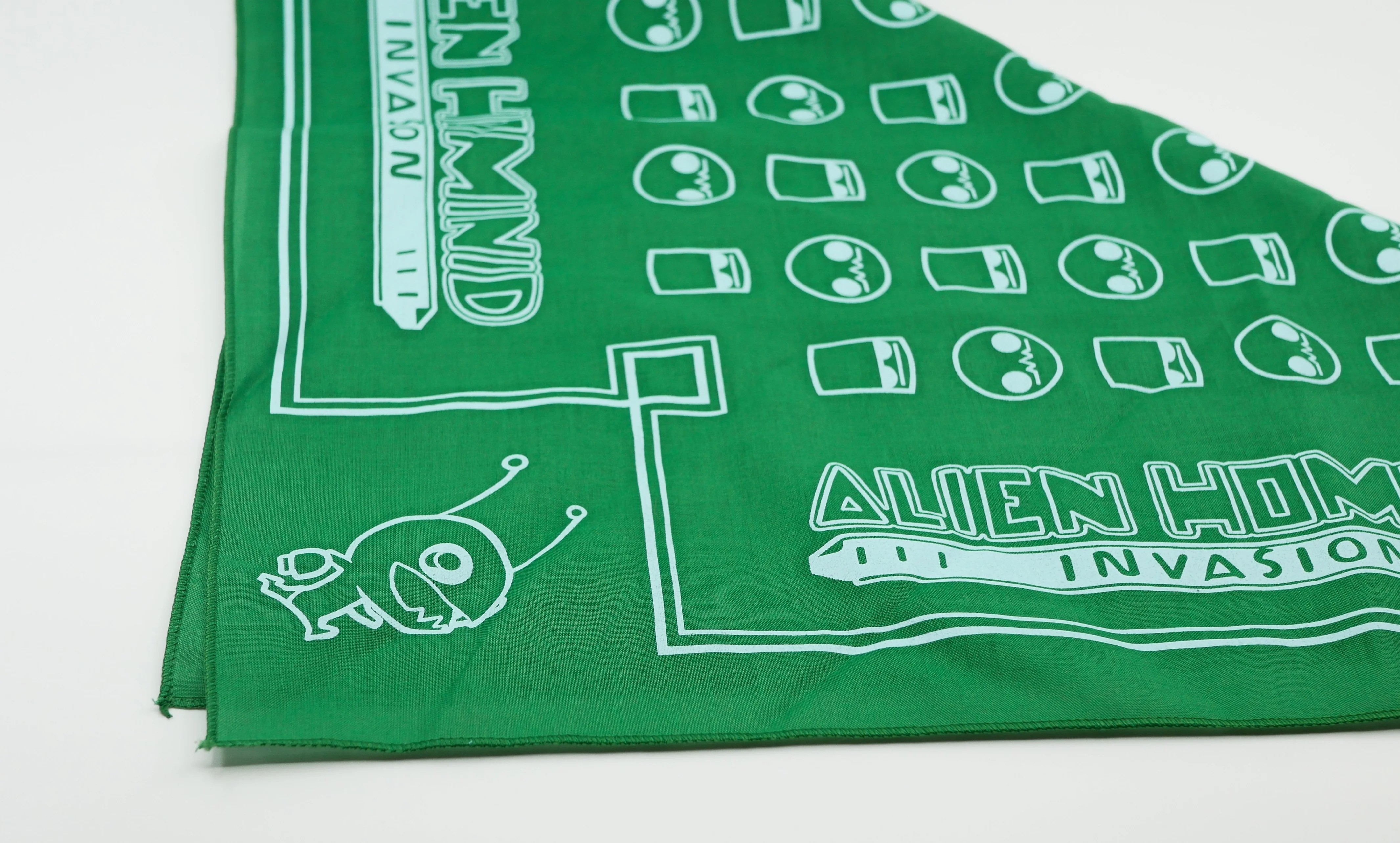 Alien Hominid Invasion Western Bandana ALIEN HOMINID (R) INVASION - Image 9