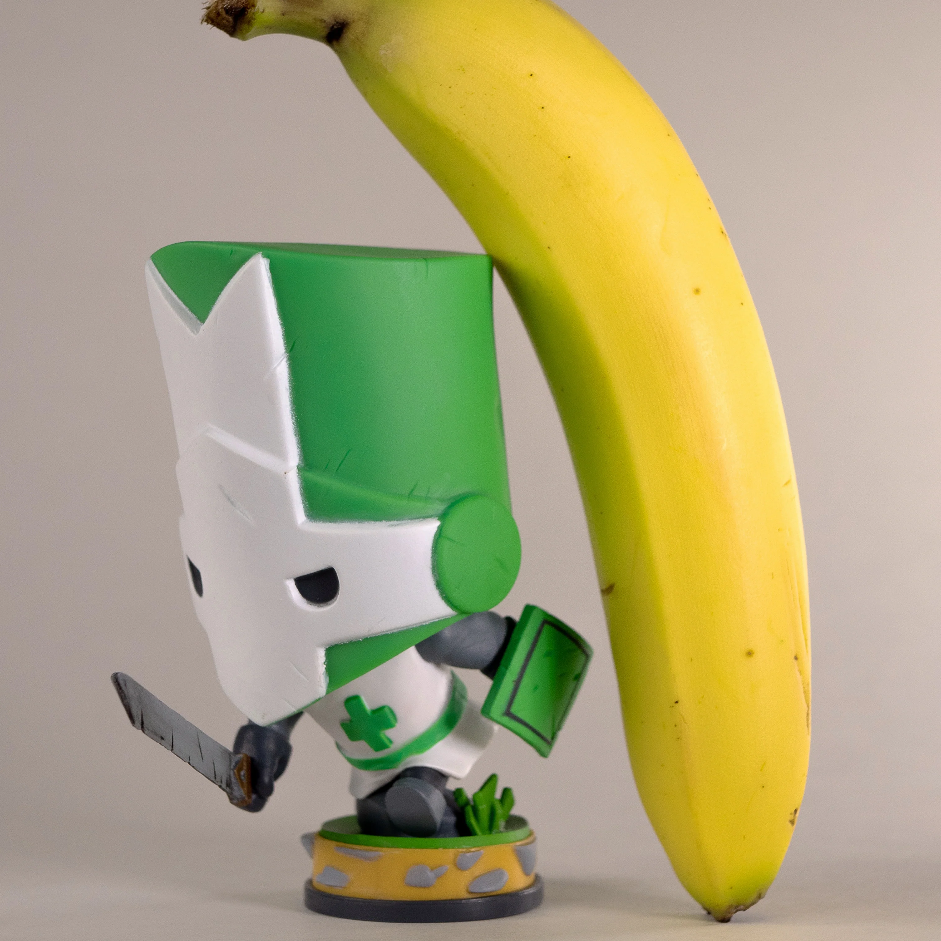 Green Knight Figurine - Series 2 - Image 4