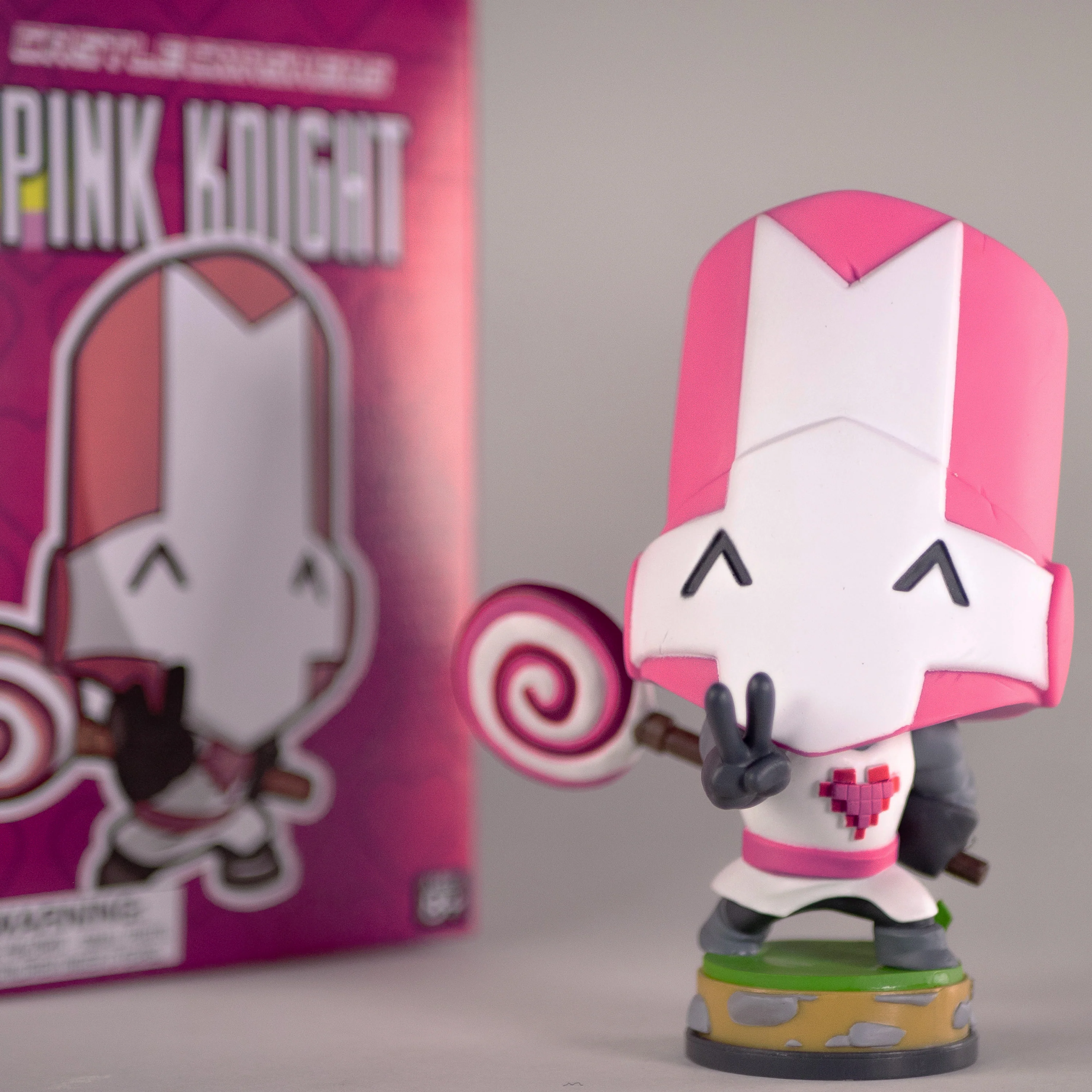 Pink Knight Figurine - Series 2 - Image 5
